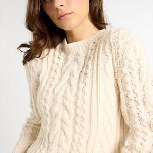 NEW MILLE rory cotton cable knit crew sweater in ivory